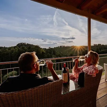 Weingut Brenner Am Rossberg Alloggio in famiglia