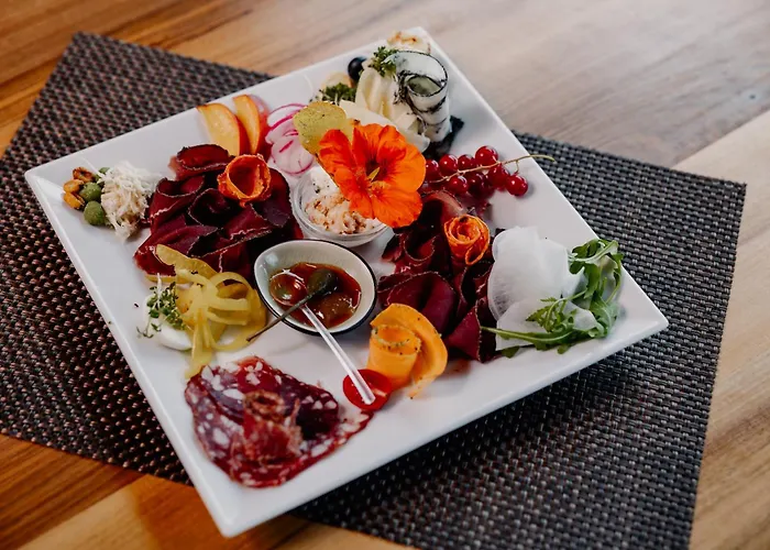 民宿 Weingut Brenner Am Rossberg *