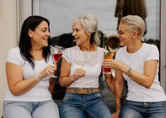 Weingut Brenner Am Rossberg * Glanz an der Weinstraße