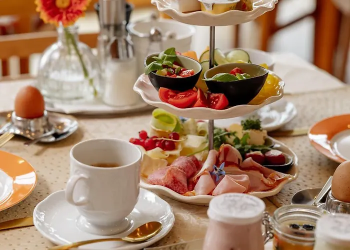 Weingut Brenner Am Rossberg * Glanz an der Weinstraße